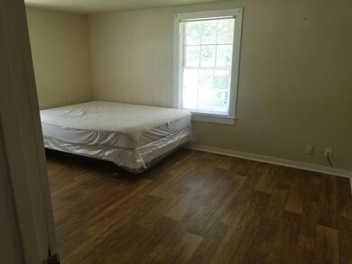 2001 Lois St, Bay City, TX 77414 - photo 7