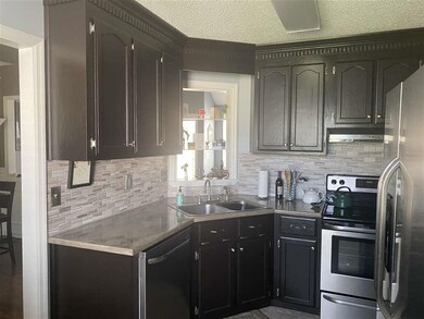 1217 Candlwyck Dr, Warner Robins, GA 31088 - photo 3