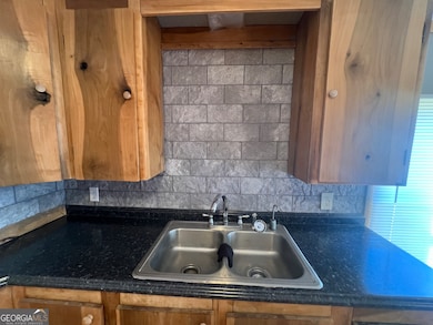 1425 Dowdy Rd, Roopville, GA 30170 - photo 7