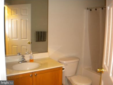 189 Scarboro Dr, Bunker Hill, WV 25413 - photo 7