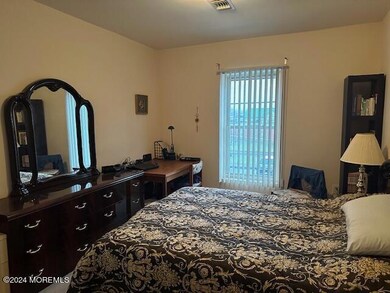 Shore Gate Village Grand Condominium unit 230, South Amboy, NJ 08879 - photo 7