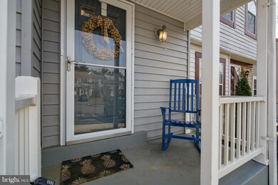 33 Cross Laurel Ct, Germantown, MD 20876 - photo 2