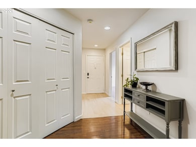 10220 SE Talbert St unit 10220, Clackamas, OR 97015 - photo 5