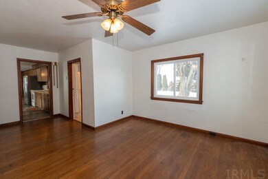 31036 Us Highway 20, New Carlisle, IN 46552 - photo 4