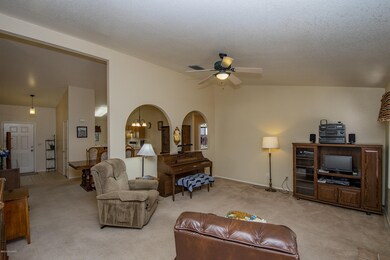 Living Room/Foyer