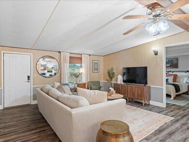 601 Wells Ln, Weatherford, TX 76085 - photo 5