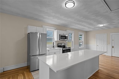 115 Hazael St, Providence, RI 02908 - photo 6