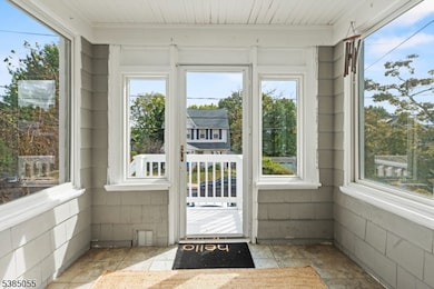 59 Oakridge Rd, West Orange, NJ 07052 - photo 2