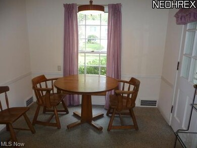 Eat in kitchern / breakfast room