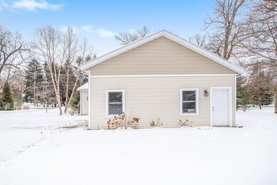 16088 Cardinal Ln, Union Pier, MI 49129 - photo 4