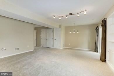 5341 Chase Lions Way, Columbia, MD 21044 - photo 6