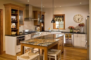 13 Shaw Dr, Saratoga Springs, NY 12866 - photo 4