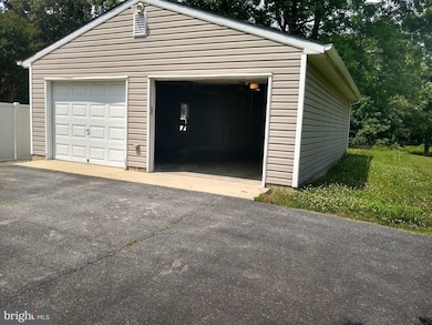 3700 Elsa Ave, Waldorf, MD 20603 - photo 3