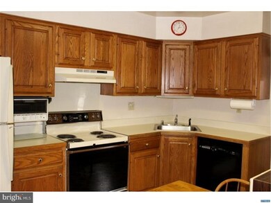 34 Heather Rd, Newark, DE 19702 - photo 2