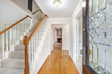 13314 Barryknoll Ln, Houston, TX 77079 - photo 3