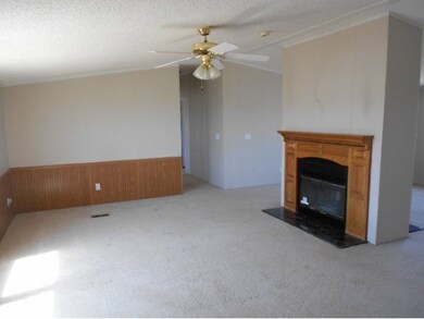 4701 W Robbie Ln, Paulden, AZ 86334 - photo 4