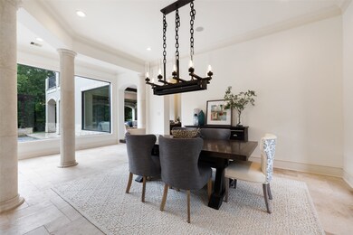 303 Wycliffe Dr, Houston, TX 77079 - photo 6