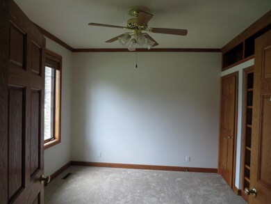 Den/office/bdrm.