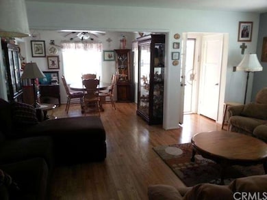 3323 Eckleson St, Lakewood, CA 90712 - photo 7