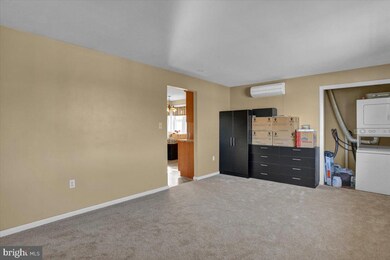 1392 New Holland Rd, Reading, PA 19607 - photo 3