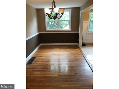 310 N Oak Ave, Clifton Heights, PA 19018 - photo 4