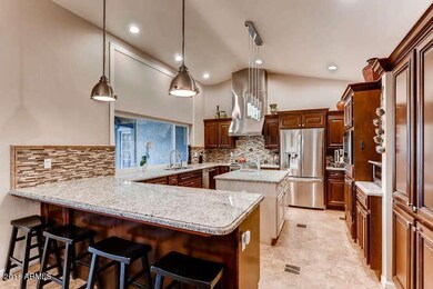 8158 E La Junta Rd Scottsdale-small-008-