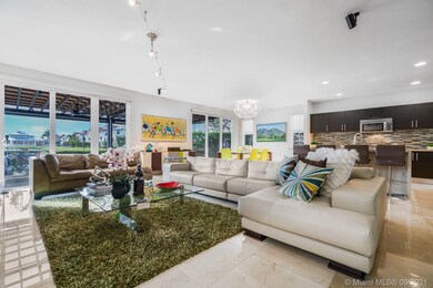 6990 NW 104th Ct, Doral, FL 33178 - photo 3