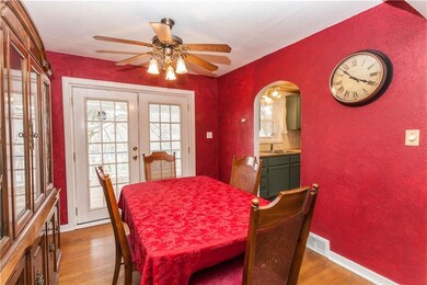 The Dining Room also has a ceiling fan!