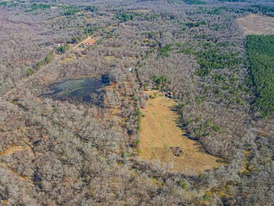 0 Freedom Ln unit 9B, Commerce, GA 30529 - photo 3