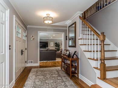 007-Foyer-4653282-medium4x3