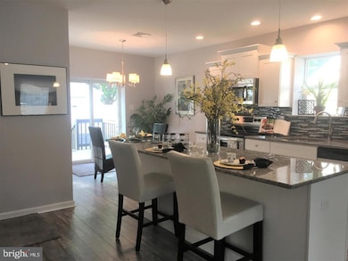 515 Sycamore Ave, Croydon, PA 19021 - photo 3