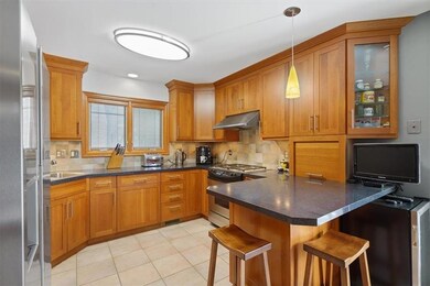 Meal prep and clean up will be a breeze with abund