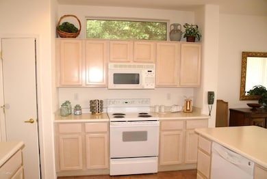 20150701232011683859000000-o