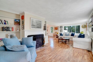 28 Pine Tree Ln, Vineyard Haven, MA 02568 - photo 6