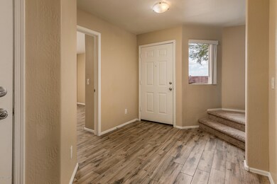 1202 E Wahalla Ln - MLS-7