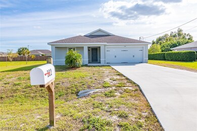 222 Mossrosse St, Fort Myers, FL 33913 - photo 2