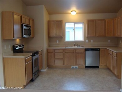 3935 Scenic View Dr, Anchorage, AK 99504 - photo 4