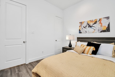 9010 Laverne Crescent, Houston, TX 77080 - photo 7