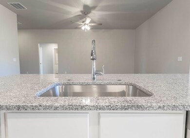 1117 Cajun St, Odessa, TX 79765 - photo 4