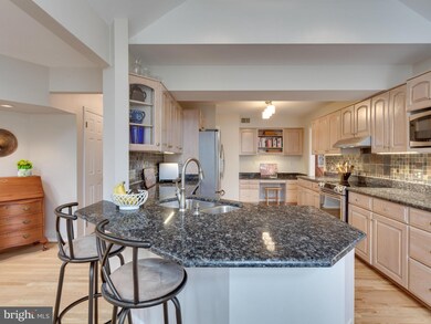 2209 Goldentree Way, Vienna, VA 22182 - photo 7