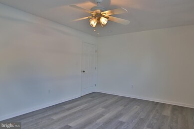 745 Match Point Dr, Arnold, MD 21012 - photo 3