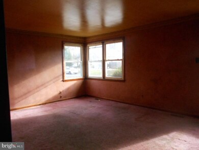 512 Anderson Ave, Folsom, PA 19033 - photo 7