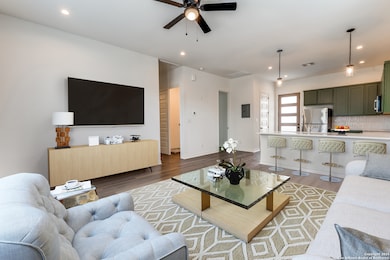 138 Porter St unit 1101, San Antonio, TX 78210 - photo 2