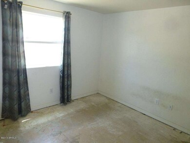 7202 W Devonshire 15