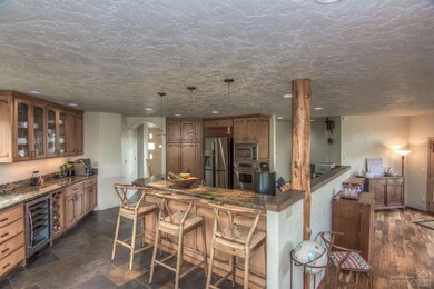 61345 Mountain Breezes Ct, Bend, OR 97702 - photo 5