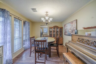 350 Dawn Hill Dr, Friendswood, TX 77546 - photo 4