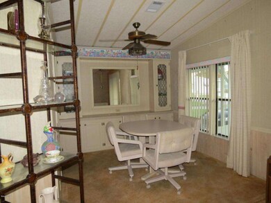 486 Dolphin Cir 006