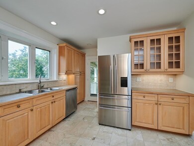 14 Worcester St unit 2, Belmont, MA 02478 - photo 5