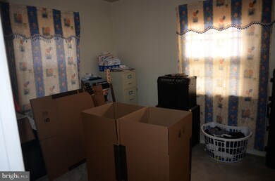 2210 Breton Dr, District Heights, MD 20747 - photo 7