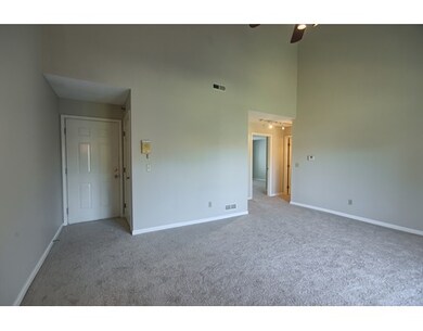 64 Tennis Plaza Rd unit 20, Dracut, MA 01826 - photo 5